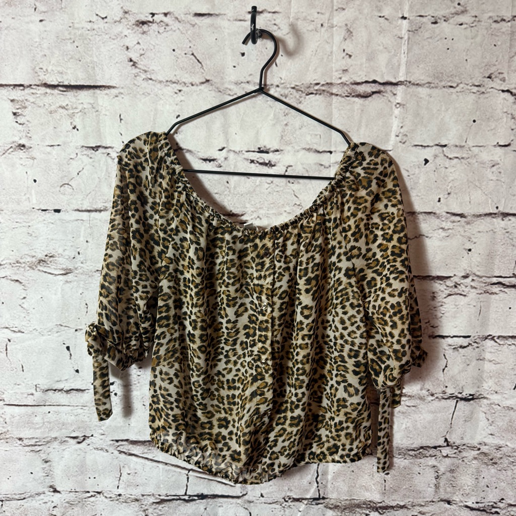 5/$20 Love Tree Animal Print Blouse - Size Large